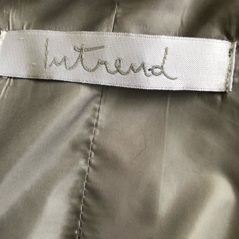 Intrend Grey Wool Button Blazer Top - Picture 5 of 6
